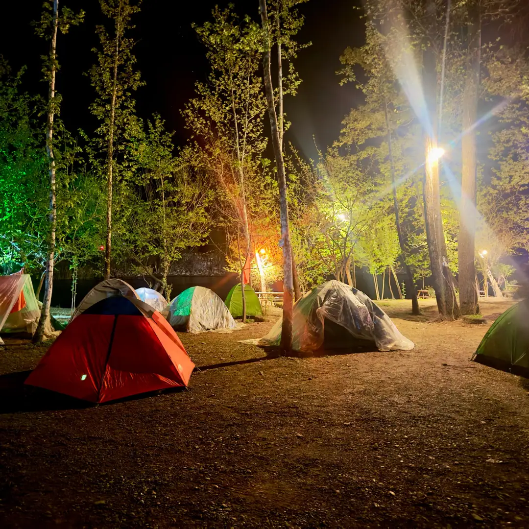Kamp Alani Gece